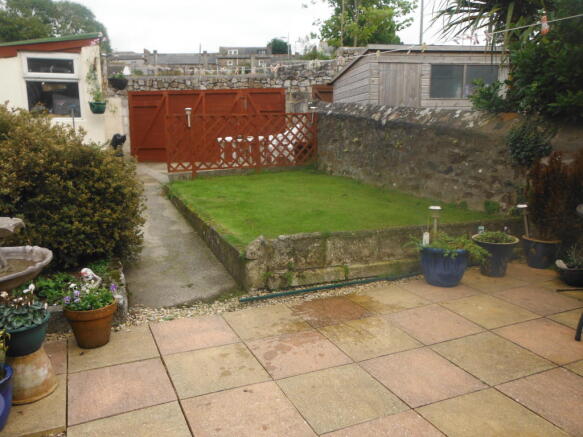 Photo 12