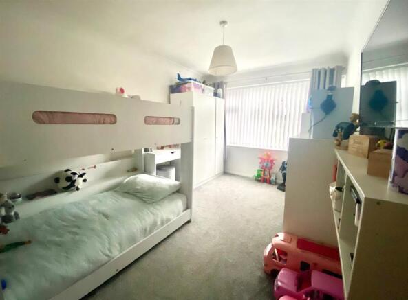 Bedroom 2.jpg