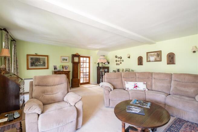 Sitting Room V2.jpg