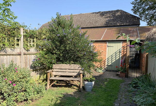 Photo 12