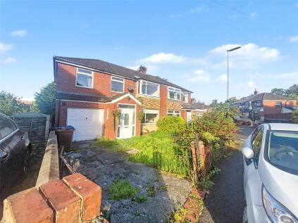 Lilac View Close, Shaw, Oldham, Greater Manchester, OL2