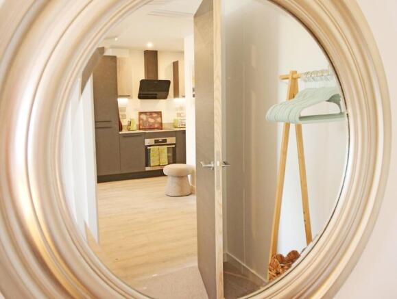 1 bed Flat for sale Image 7