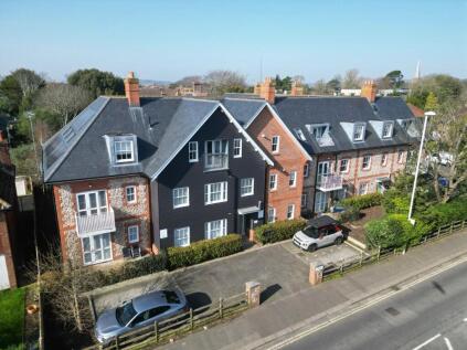 Parkfield Road, Worthing, BN13