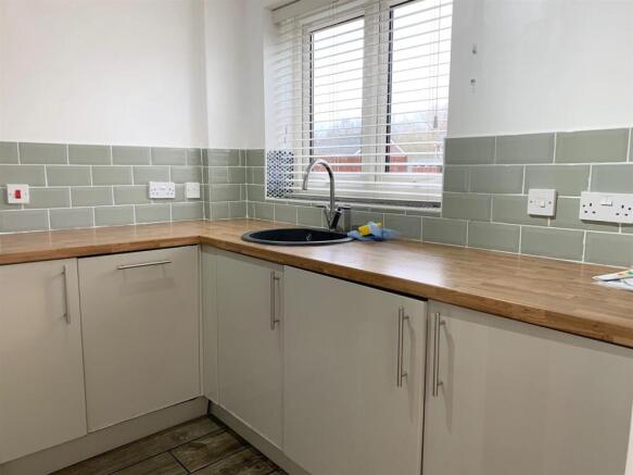 3 Castle View Kitchen 2 02 26.jpg