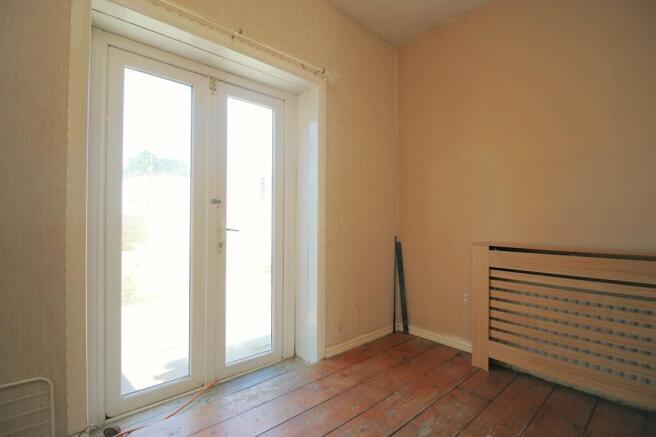 3 bed Semi-Detached for sale Image 10