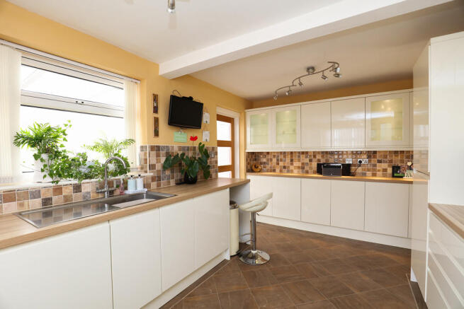 Breakfast Kitchen