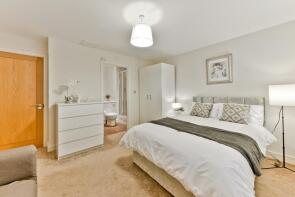 Flat 7, 15 Sail Court, Newport Avenue, London E14 2DQ