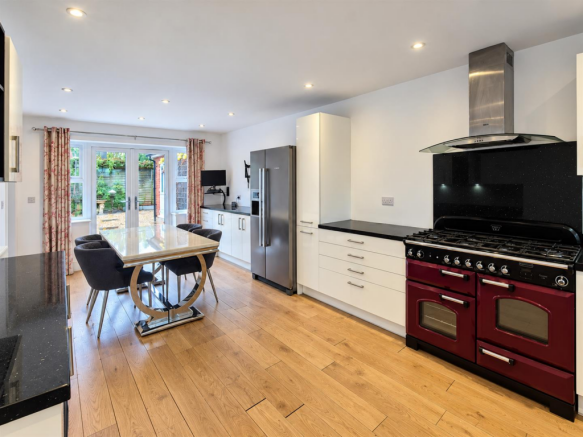 Modern Kitchen Diner with Burgundy Range Cooker-2