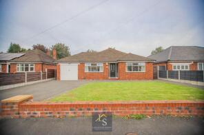 45, Roundway, Bramhall, Stockport SK7 1DF