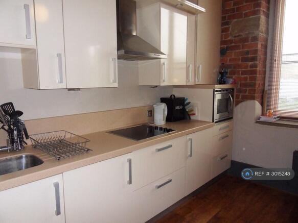 1 bed Flat to rent Image 5