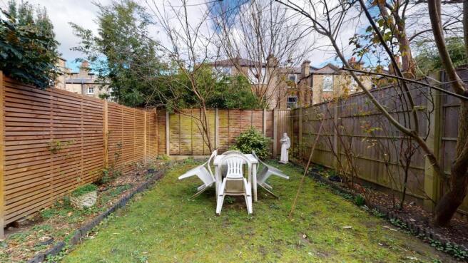  24 Ardilaun Road, Highbury,  London, N5 2QR 