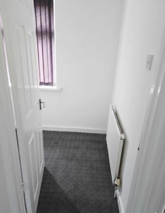 bed entrance one with heating.JPG