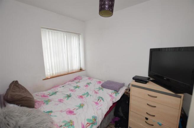 Bedroom 2.jpg