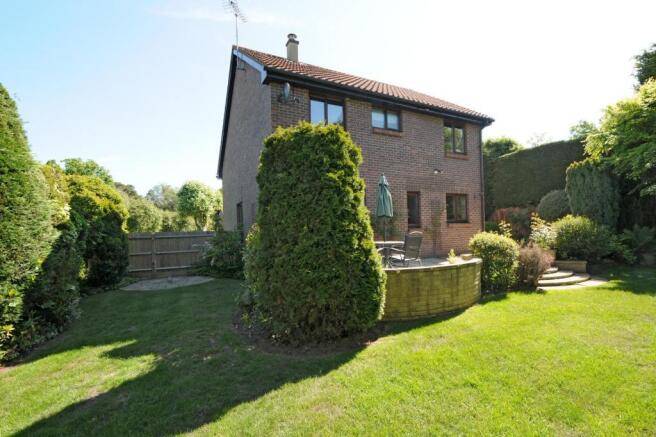 Rear Garden back to House