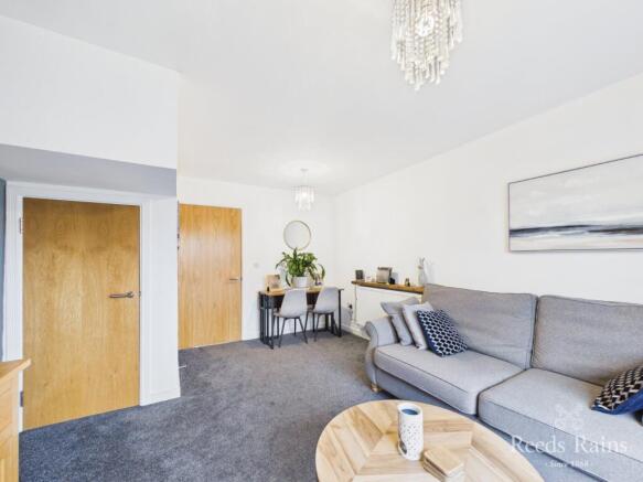 3 bed Semi-Detached for sale Image 7
