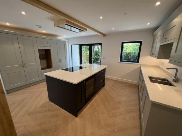 Plot 4 Internal Finish - Kitchen