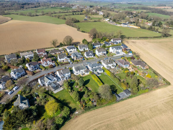 14 wayside cresce...