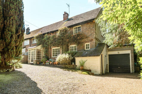 Tilford Road, Hindhead, Surrey, GU26