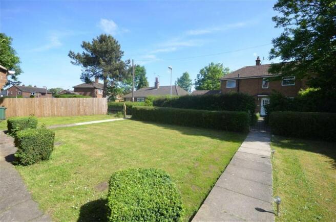 FRONT GARDEN