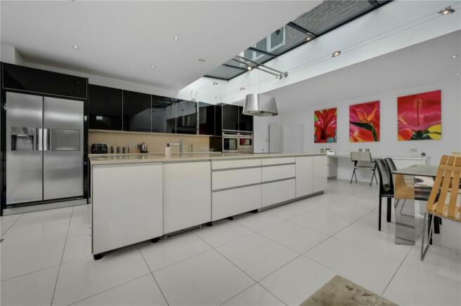 Kitchen/Bfast/Family