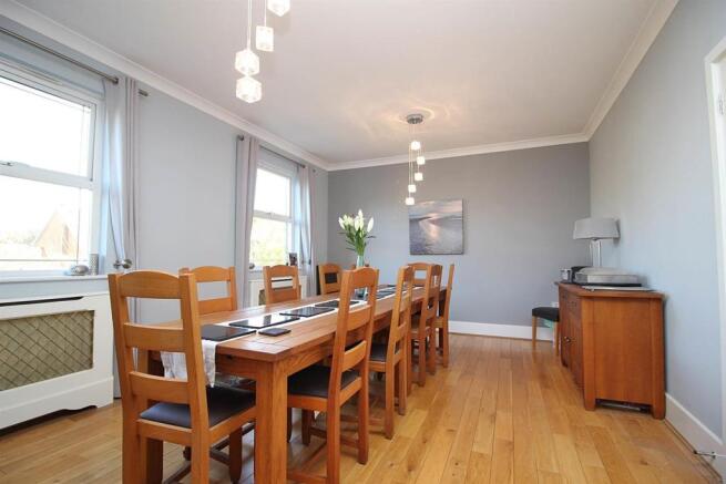 Dining room.JPG