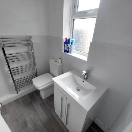2 bed Terraced for sale Image 6