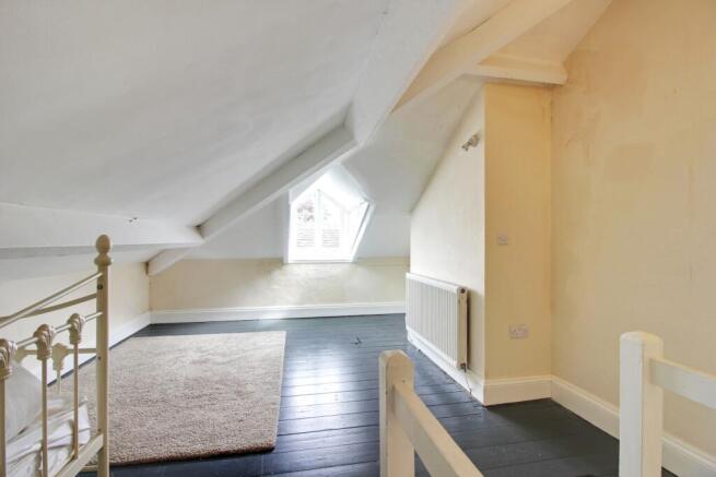 2 bed Semi-Detached for sale Image 11