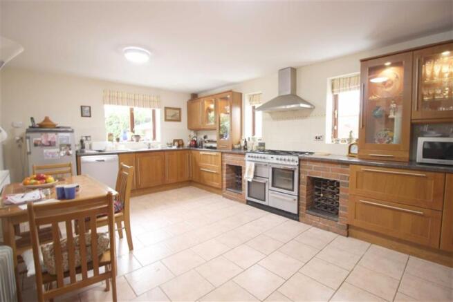 Kitchen/Breakfast Room
