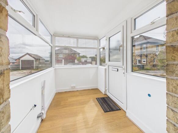 3 bed Terraced for sale Image 9