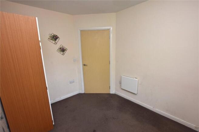 2 bed Apartment for sale Image 8