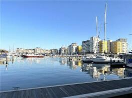 Flat 6, Fiador Court, Midway Quay, Eastbourne BN23 5DG
