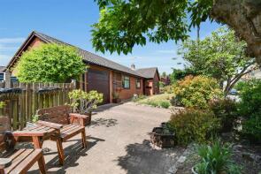 The Hawthorns, Low Road, Grayingham, Gainsborough DN21 4ER