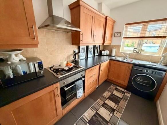 Pavilion Court, West Hallam, Ilkeston photo 4