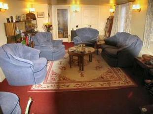 RECEPTION ROOM 1