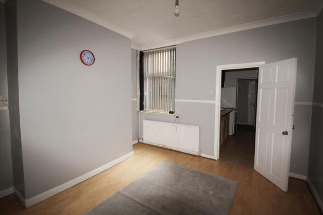 3 bed End of Terrace to rent Image 7