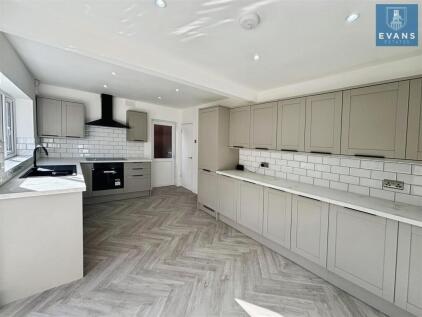 Parkville Close, Holbrooks, Coventry