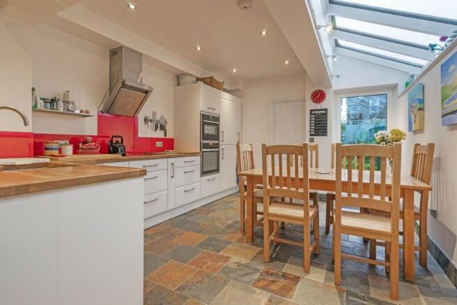 Kitchen/breakfast