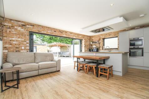 The Grove, Sholing, SO19