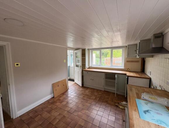 3 bed Detached for sale Image 9