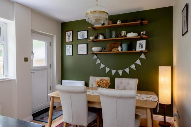 3 bed Terraced for sale Image 8