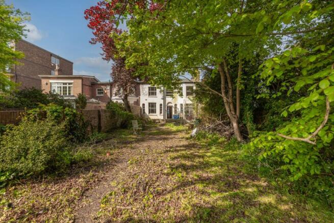 Kingsmead, 111 Strawberry Vale, Twickenham TW1 4SJ