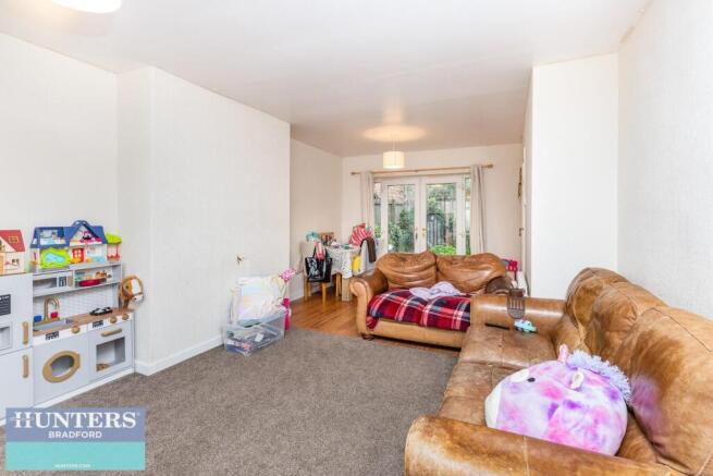 3 bed Semi-Detached for sale Image 6