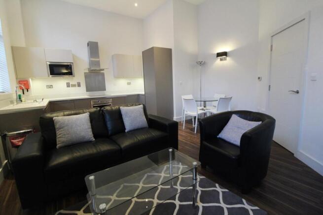 Living area (Main)