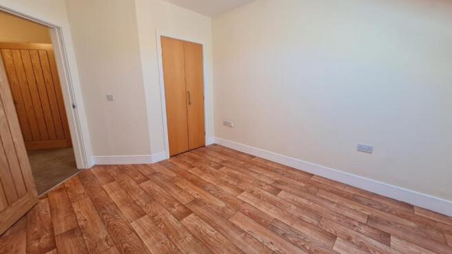 1 bed Flat to rent Image 6