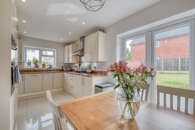 Kitchen / Diner