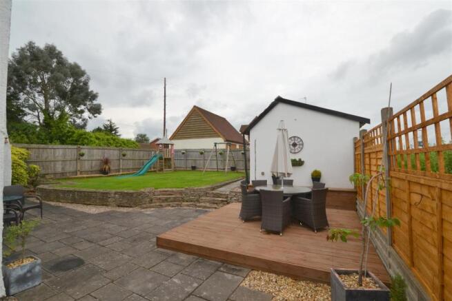 garden1.JPG