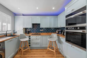 2, Limehouse Court, Sittingbourne ME10 3TQ