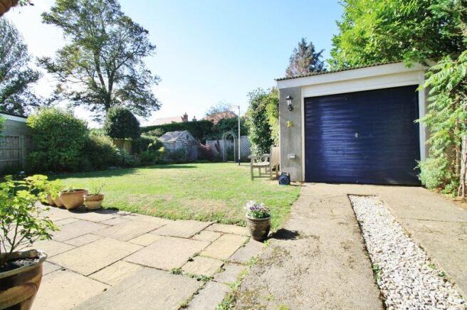 Rear Garden/Ga...