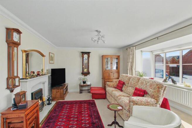 Living Room.JPG