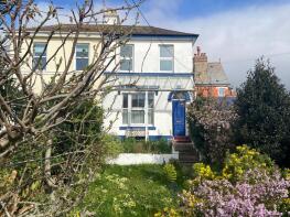 7, Gloucester Road, Teignmouth TQ14 9HN